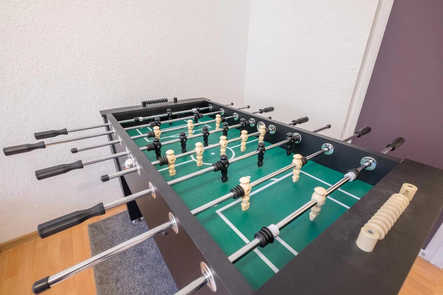 Stay And Play - Foosball And Comfort Sofie Exteriér fotografie